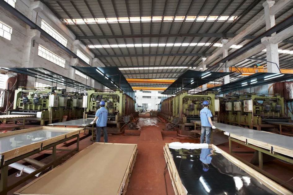 AISI JIS 201 304 321 คอยล์สแตนเลส BA 2B 0.1 - 4 มม. สำหรับตกแต่ง 1