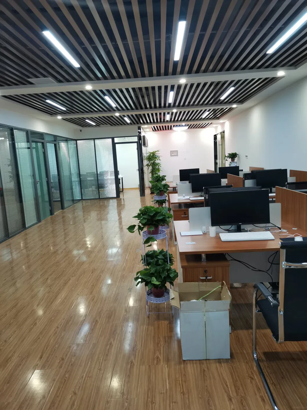 ประหยัด โคลดร้อน / โคลดเย็น 316 โคลดสแตนเลส การรักษาพื้นผิวต่าง ๆ 0