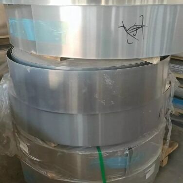 ซื้อ 5154 5454 ม้วนอลูมิเนียมทนต่อการสึกหรอความกว้างที่กำหนดเองเรียบสีขาว การผลิตออนไลน์